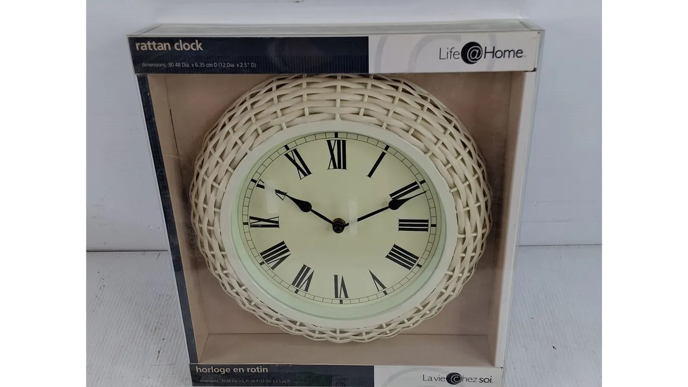 Rattan Clock