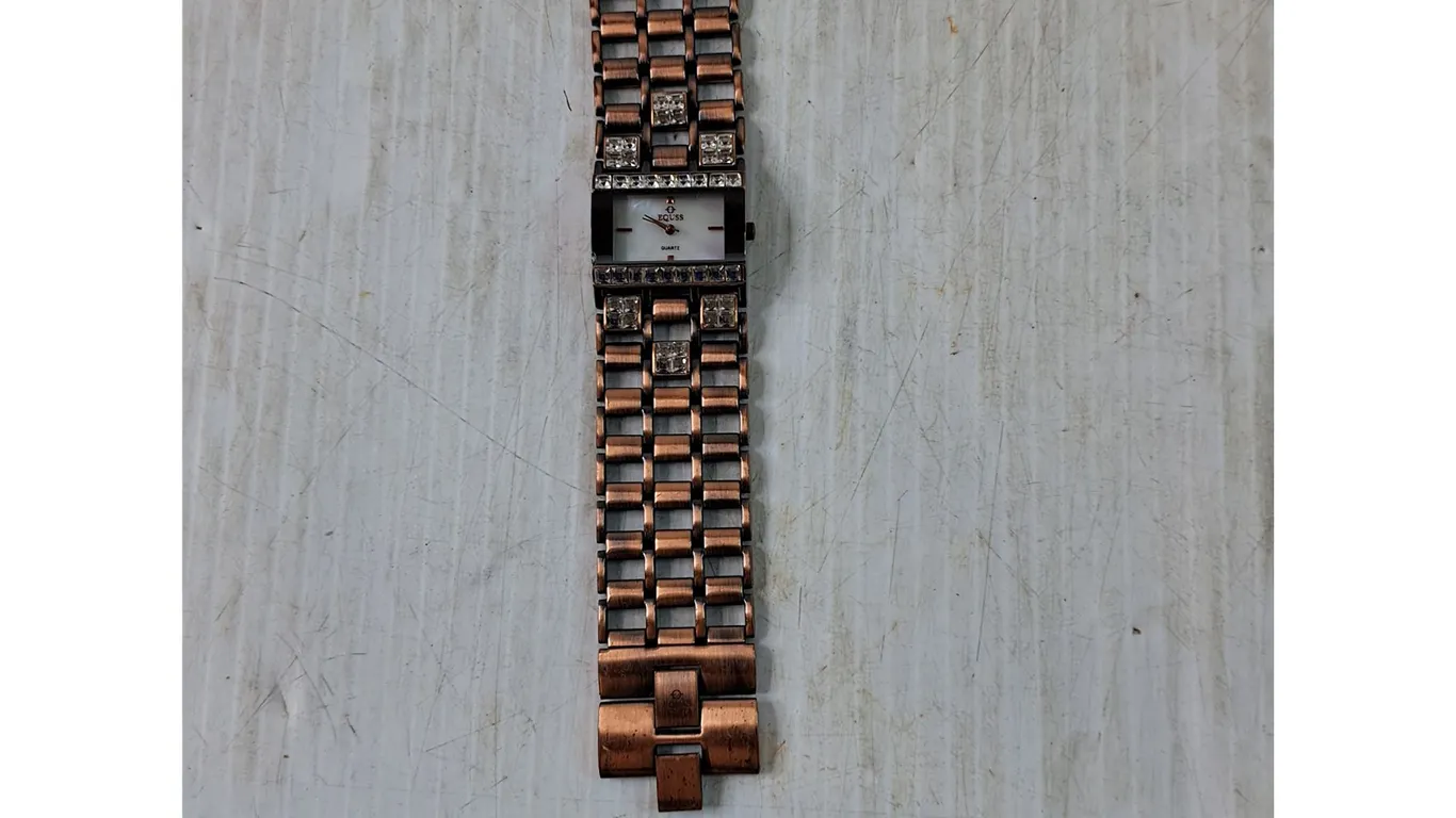 Equss Quartz Watch, Copper Toned with Mother of Pearl Face Working
