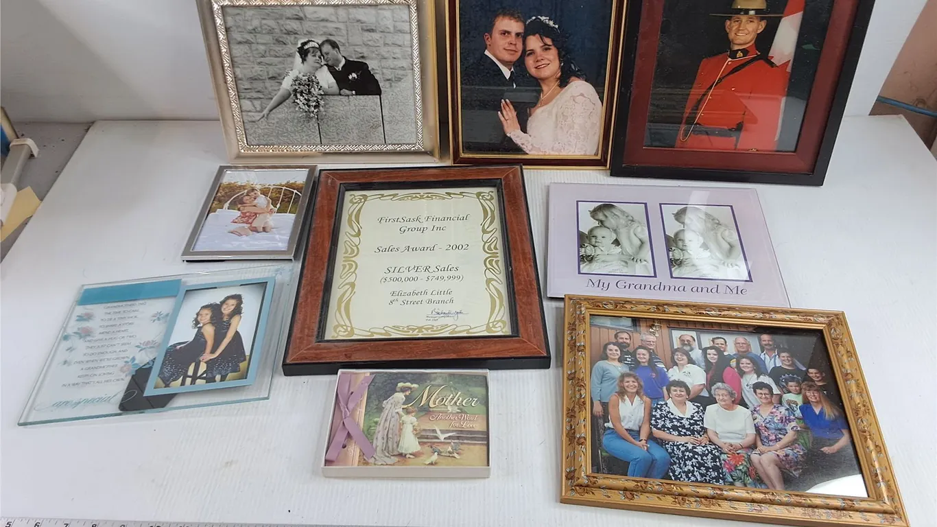Assorted Picture Frames