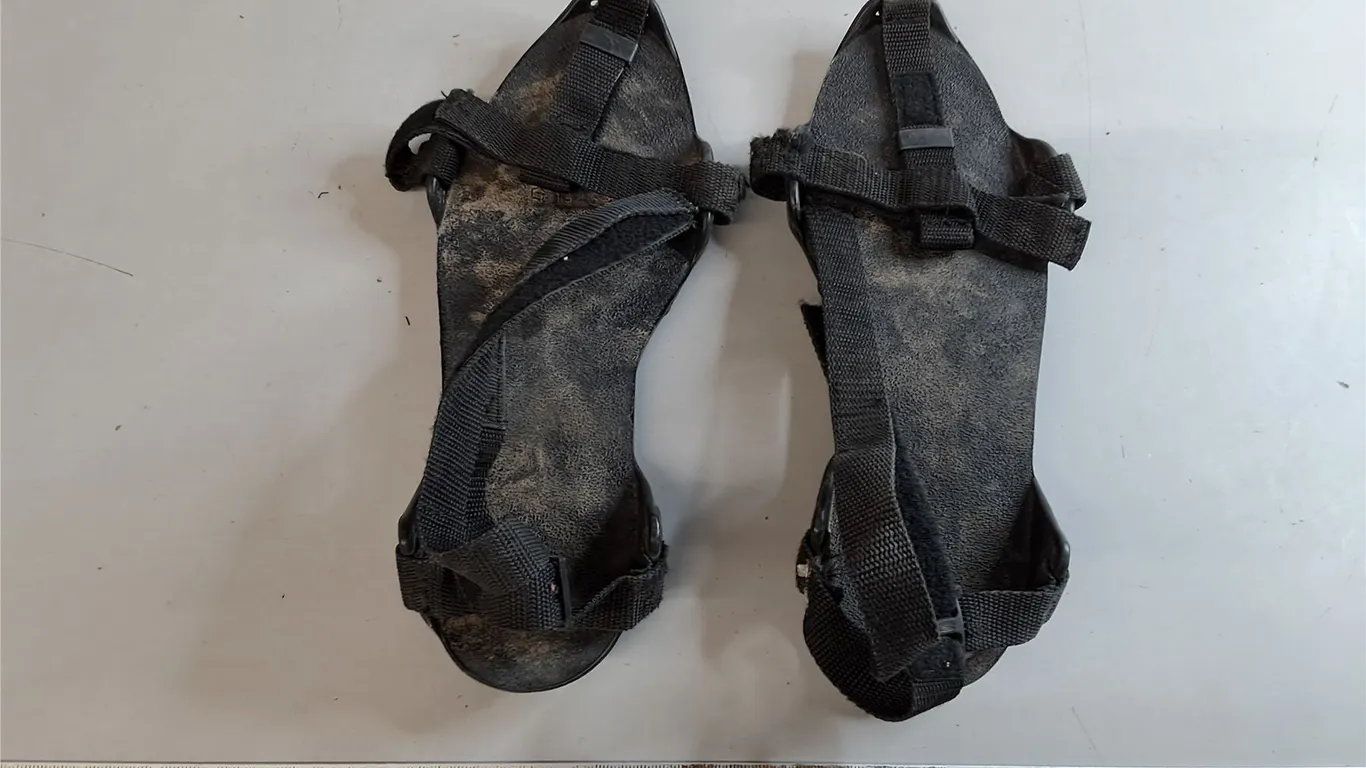 Vibram Ice Cleats- XL