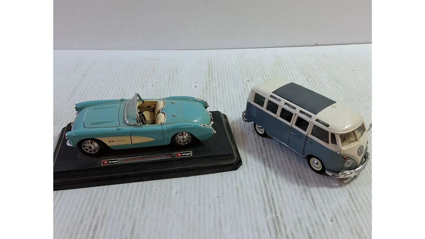 Chevrolet Corvette Display Car, Die Cast 1/25 Volkswagen