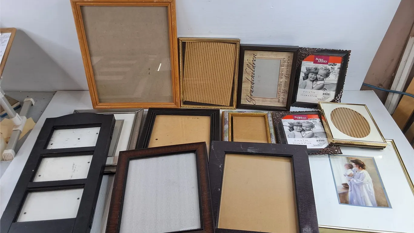 Assorted Picture Frames