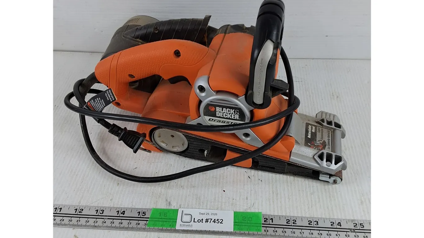 Black & Decker Dragster Belt Sander - Powers On, As Is