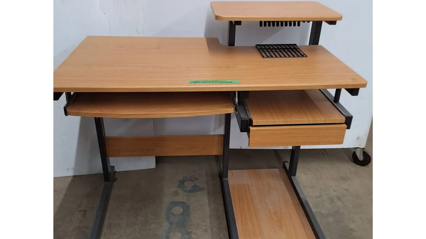 * MDF Computer Desk - Cannot Ship