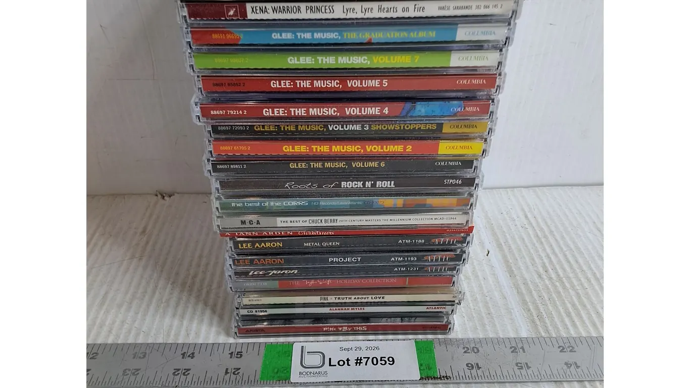 (20) Music CD's-Glee:The Music,Lee Aaron,Pink,The Corrs and more