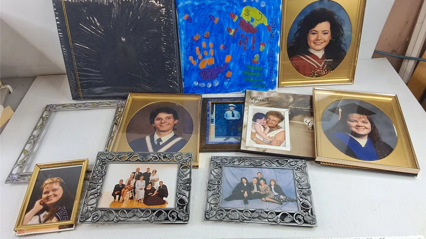 Assorted Picture Frames, Wall Art Painting, Photo Album