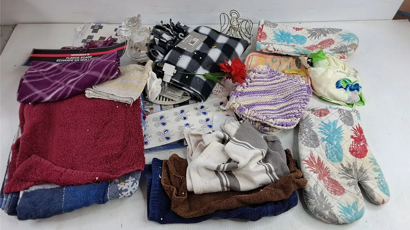 Woman's Fleece Scarf, Oven Mitts, Tea Light & Candle Stick Holders, Kitchen Towels, Misc