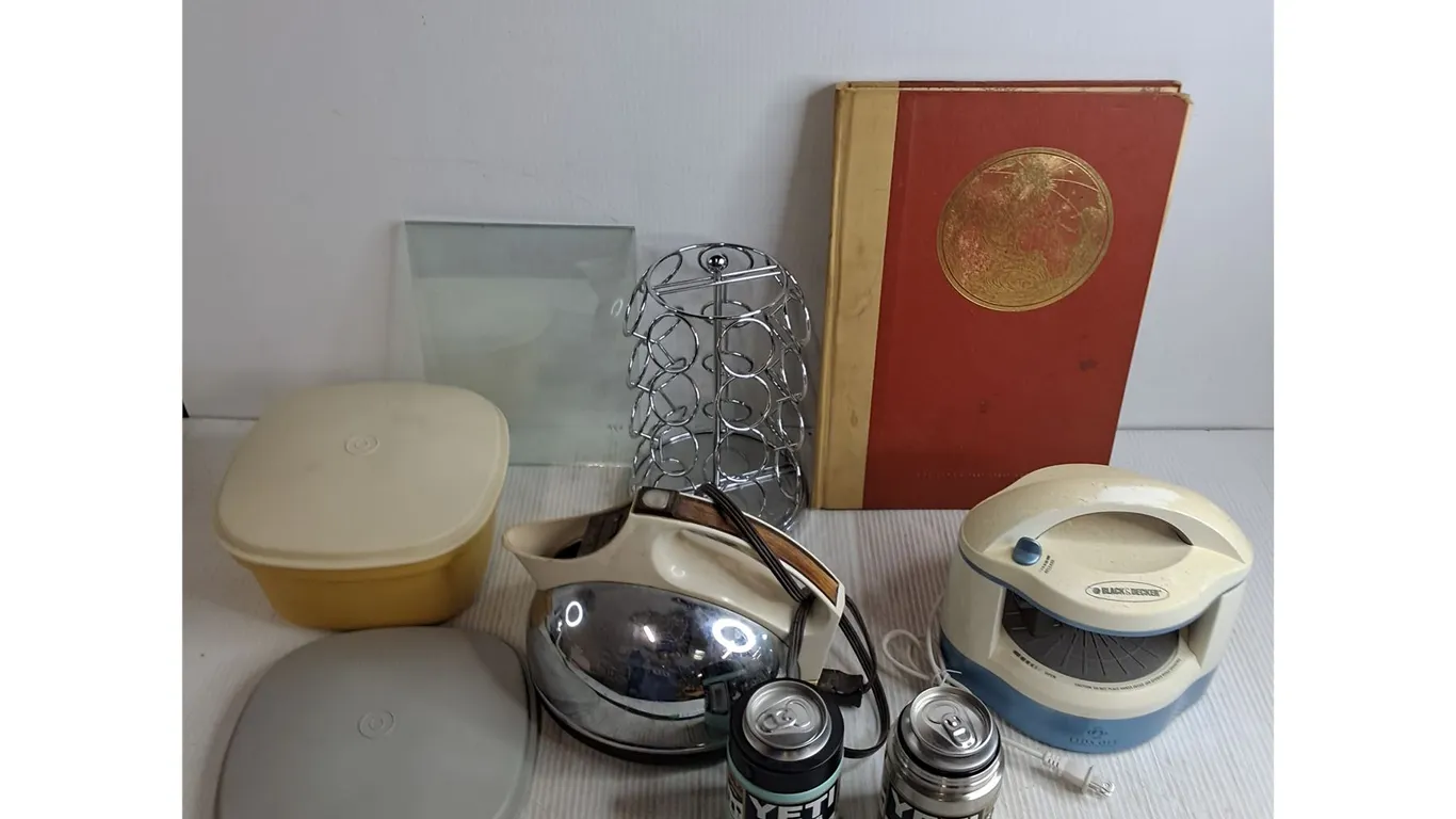 Electric Jar Opener, Kettle, Tupperware, Coffee Pod Tree, Yeti Colsters, Glass Shelves, World Atlas