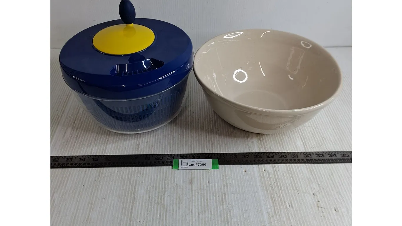 12" Sunburst Ceramic Mixing Bowl, Salad Spinner