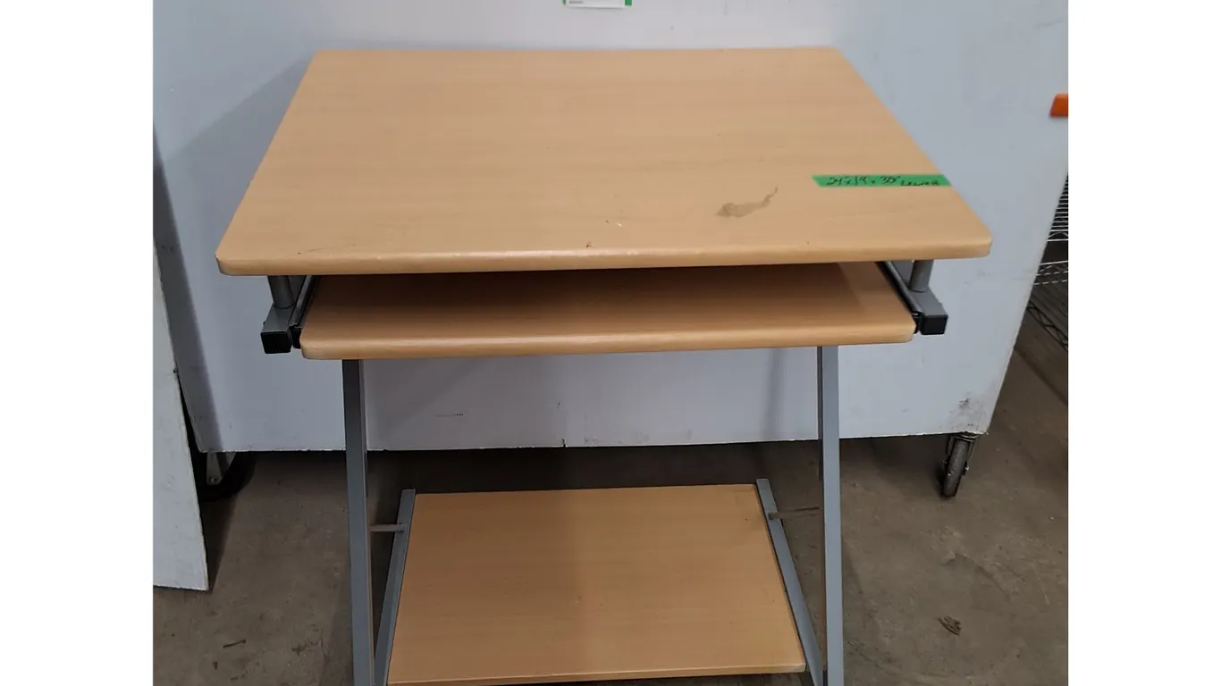 * MDF Computer Desk on Casters - Cannot Ship