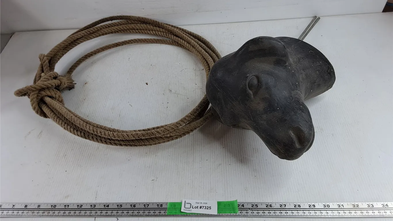 Lariat & Calf Head Roping Dummy