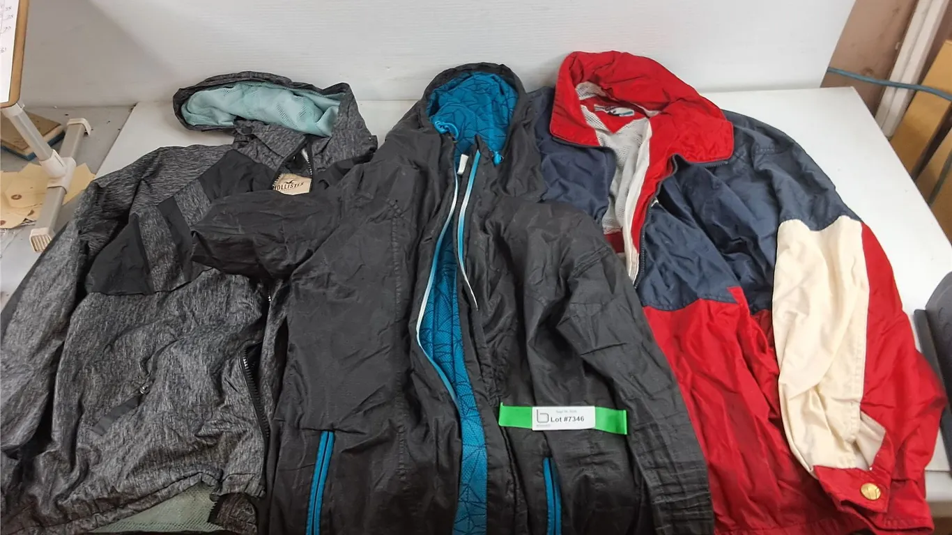 (3) Wind Jackets - Size S - L