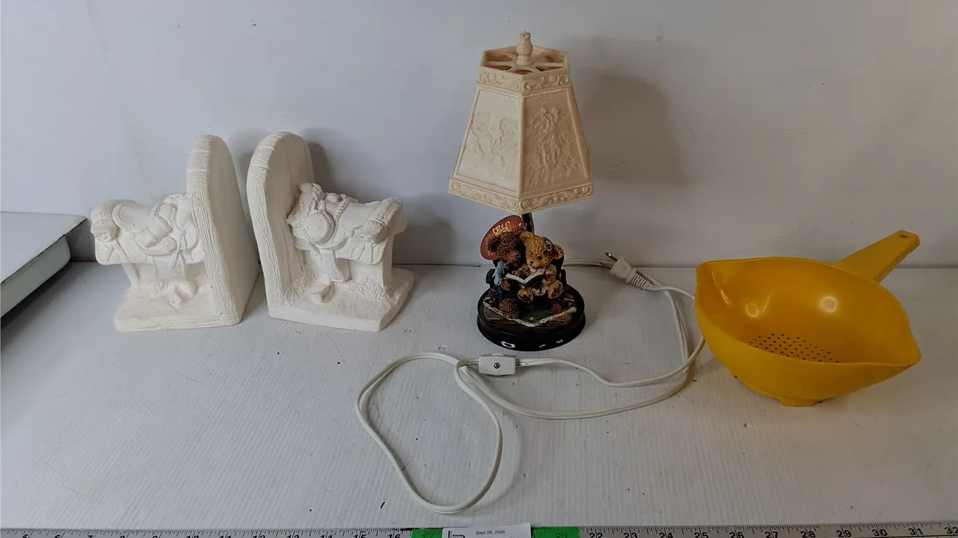 Saddle Style Bookends, Ceramic Bear Lamp 11", Strainer