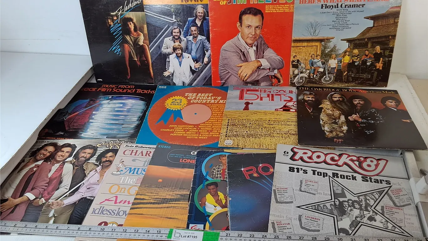 (14) Records- Jim Reeves, The Oak Ridge Boys, Culture Club, Misc.