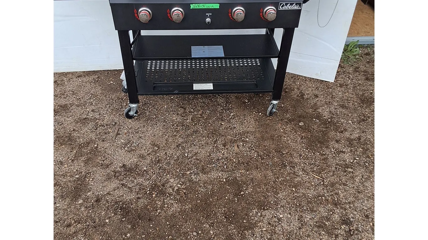 **Cabela's Barbecue with Wheels and Grill No Shipping