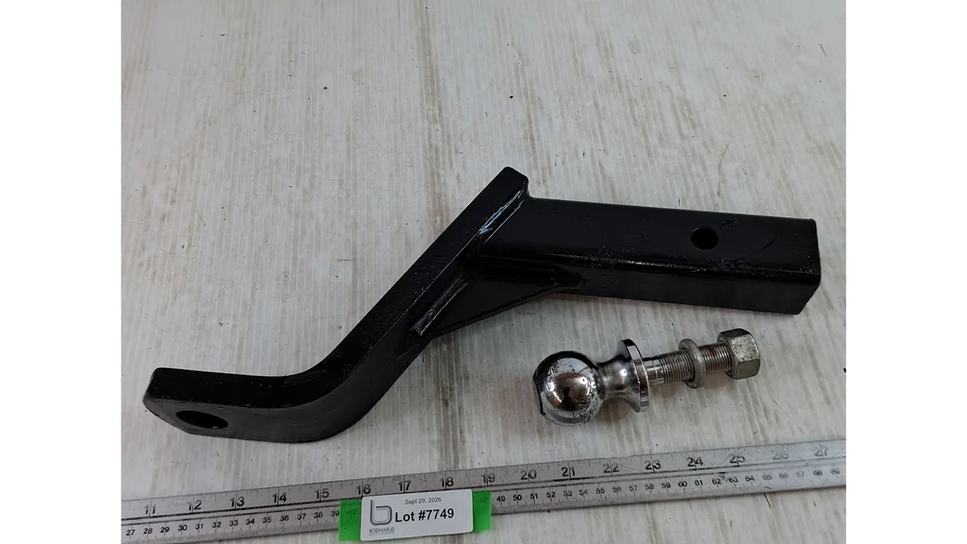 Vehicle Trailer Hitch