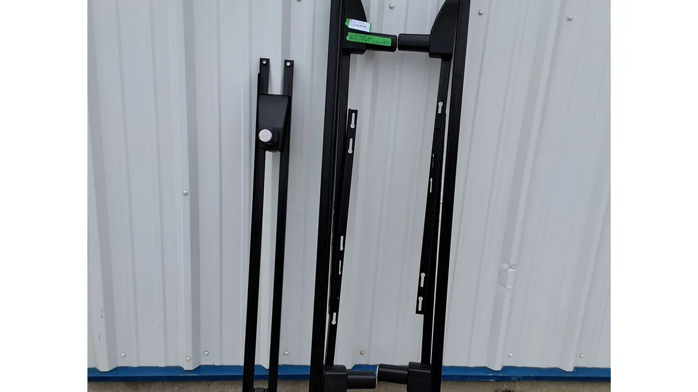 ~Metal Bed Frame 60" x 72" x 9" No Shipping