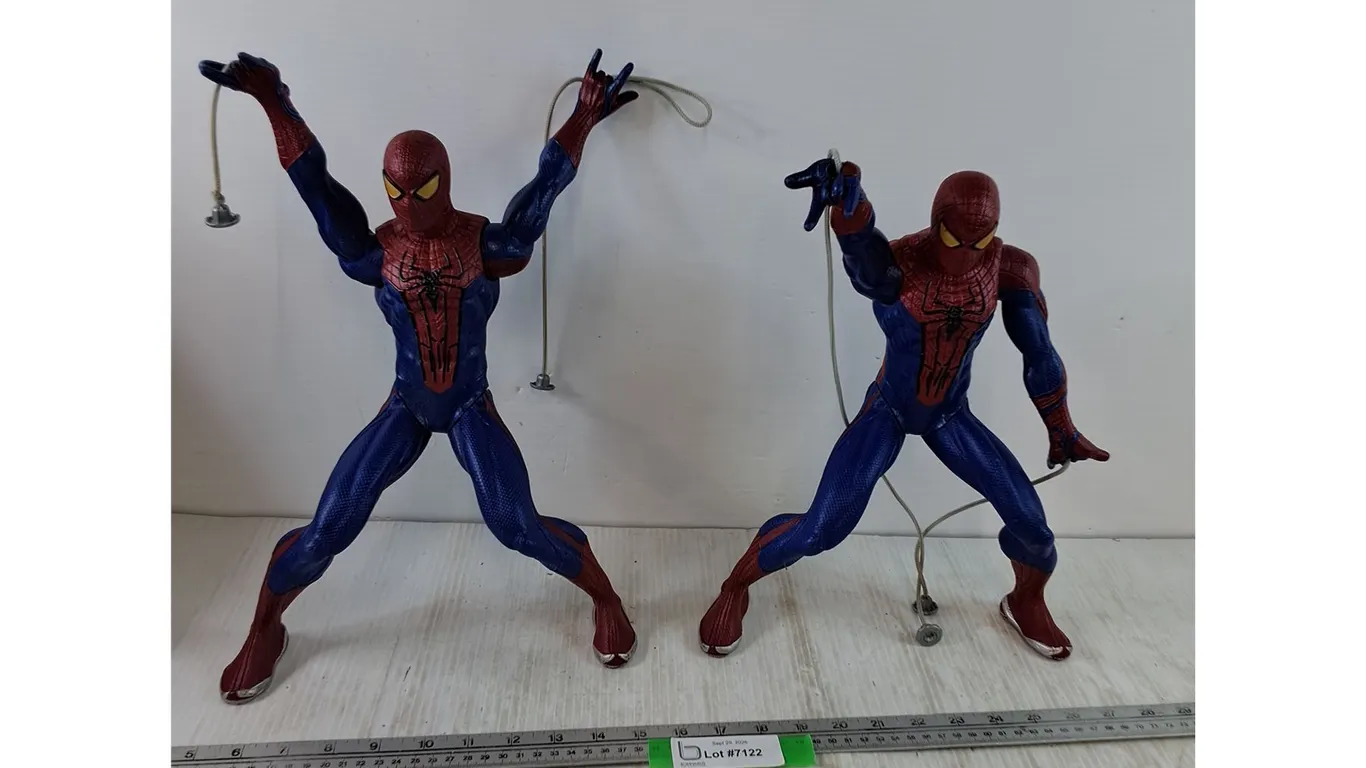 (2) Hasbro Spider-Man Marvel Toys 2012 The Amazing Spider Man
