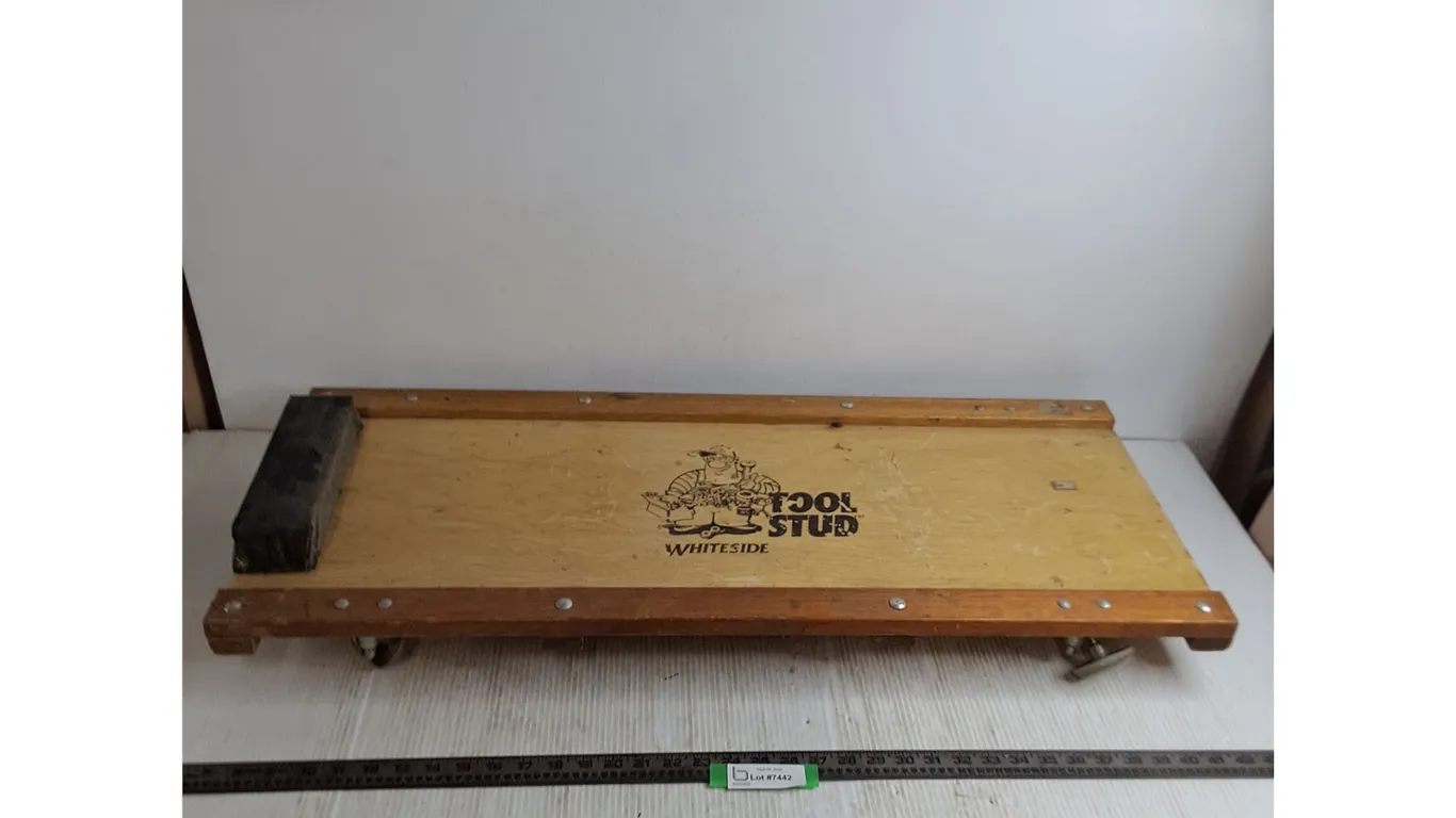 Whiteside "Tool Stud" Creeper - 36" x 15" - Cannot Ship
