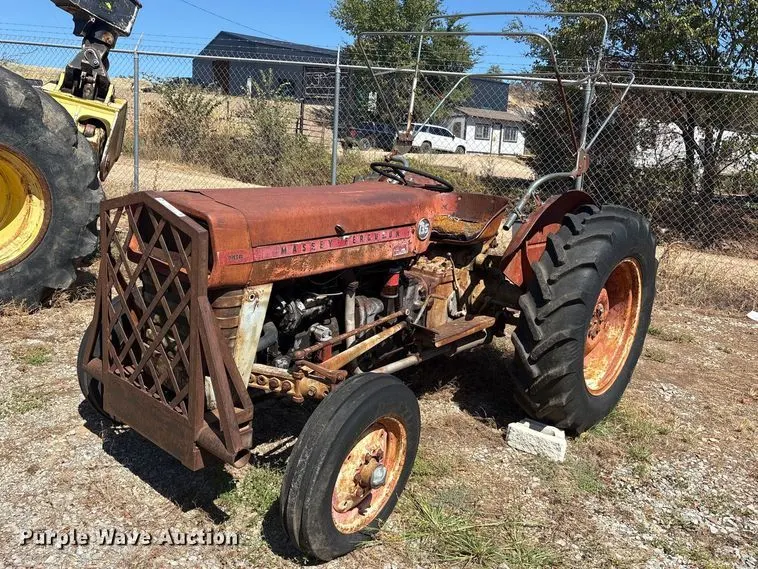 Massey-Ferguson 135 tractor