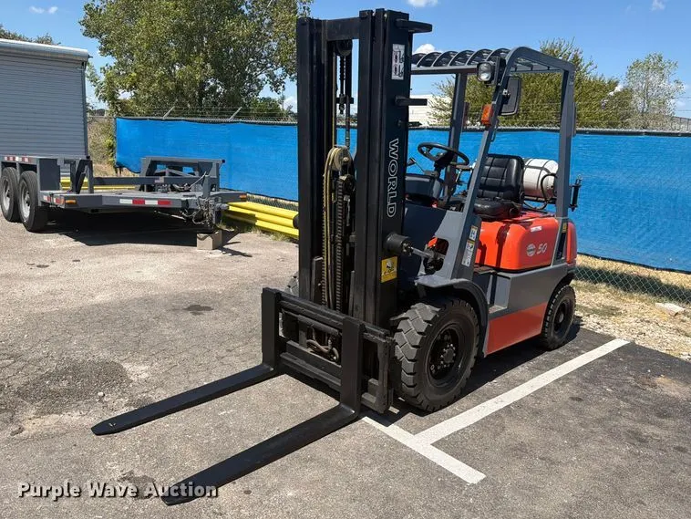 World-lift WFG50 forklift