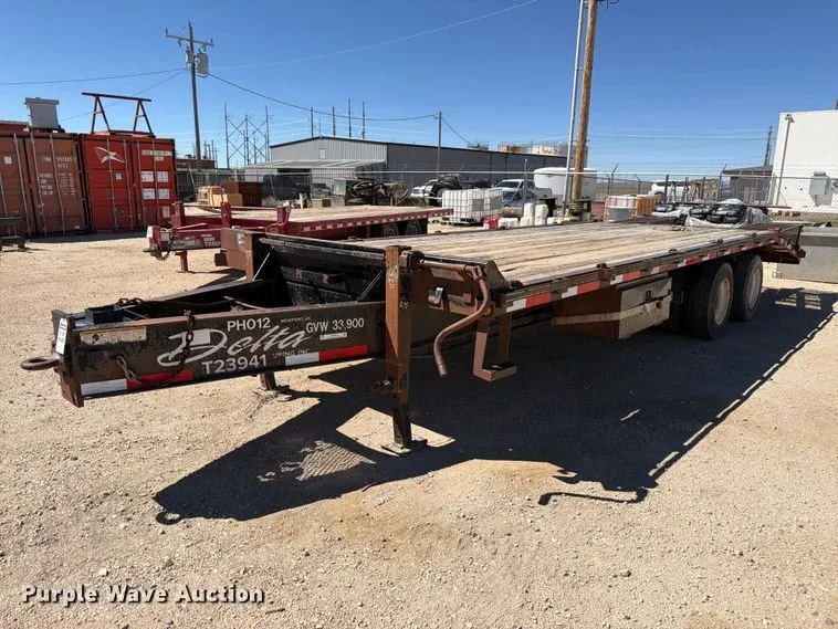 2009 Delta Manufacturing FS equipment trailer