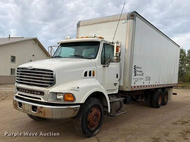 2005 Sterling L8500 box truck