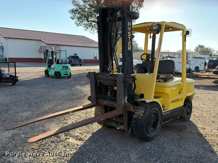 2001 Hyster H60XM forklift