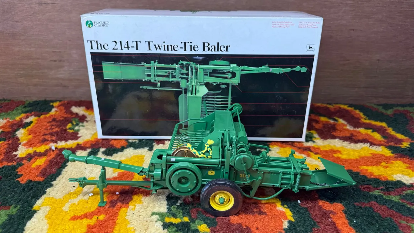 John Deere Diecast Model 214T Twine Tie Baler