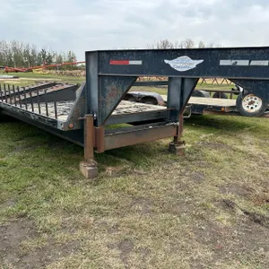 WREM TRAILERS GN FLAT DECK T/A EQUIPMENT TRAILER, RAMPS (DISCONNECTED), DECK NEEDS REPLACEMENT, (NO VIN)
