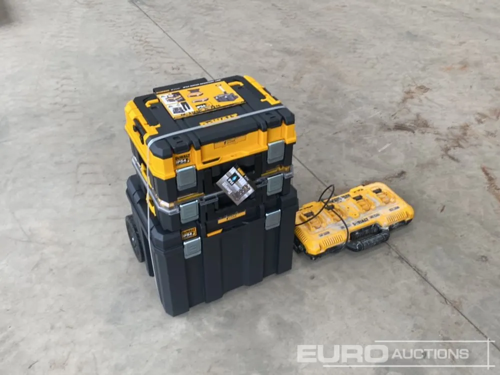 Dewalt Stackable Cases (3 of) & 4 Port Fast 18 Volt Charger