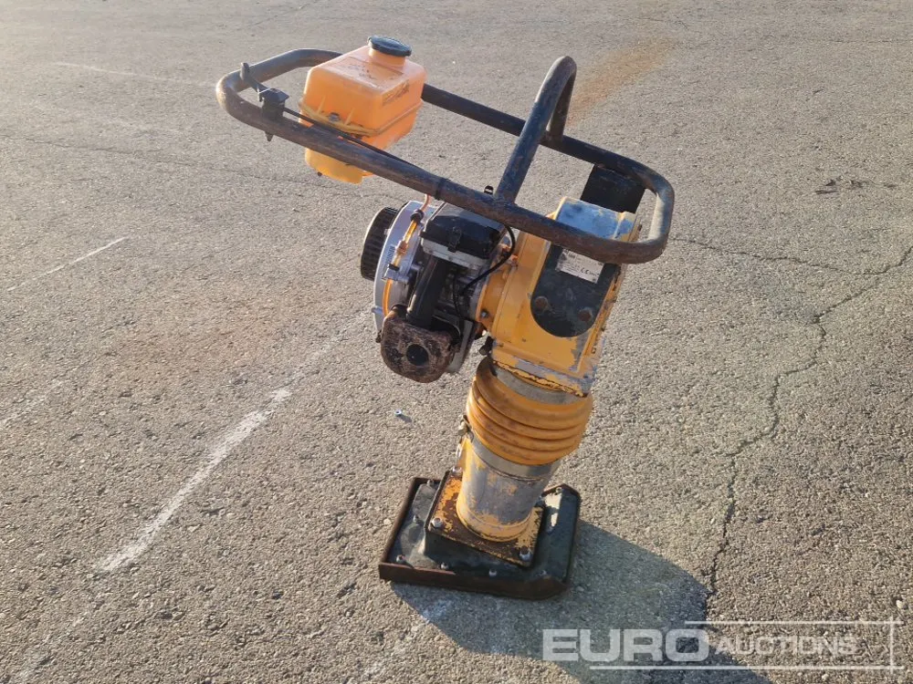 Robin Plate Compactor