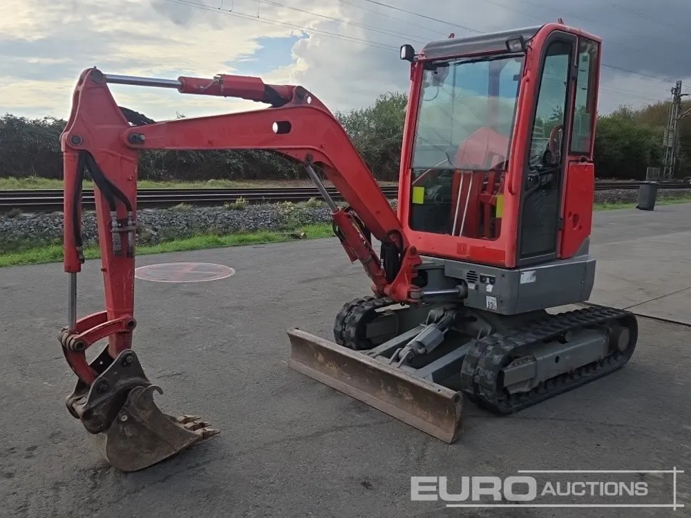 2017 Volvo ECR25D