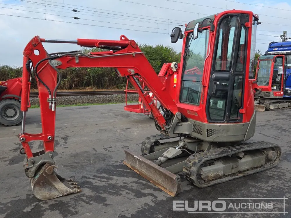 2015 Yanmar ViO25-4
