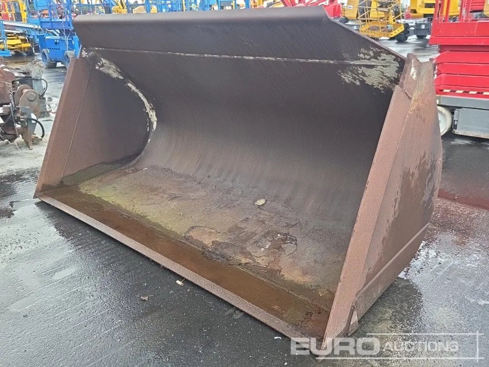 120" Front Loading Bucket to suit Wheeled Loader