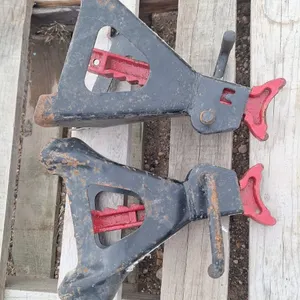 2-Jack stands