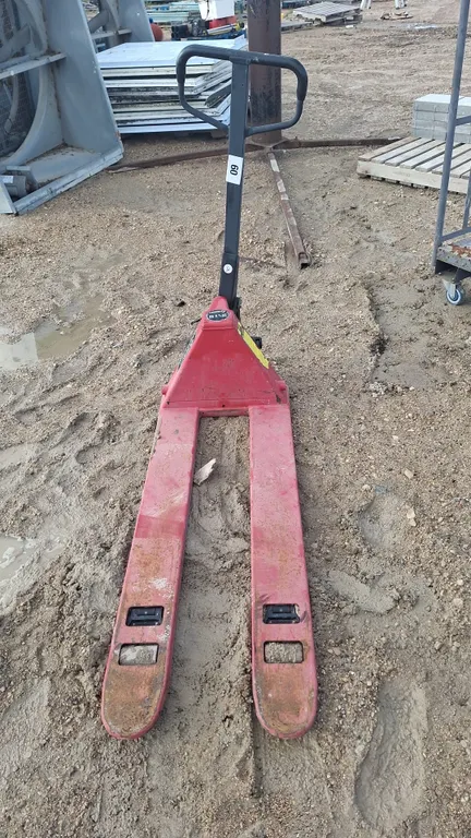 Pallet jack