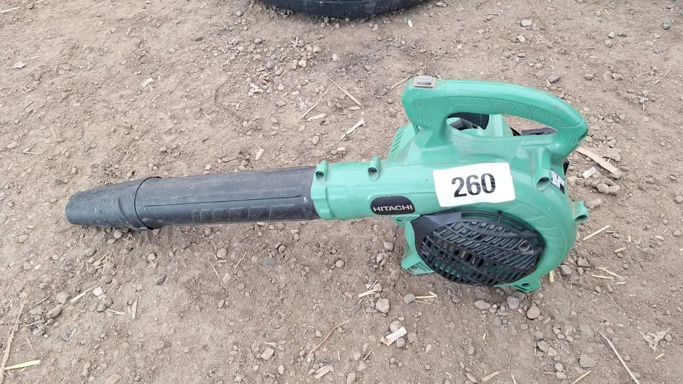 Hitachi 34Cc Gas , snowblower