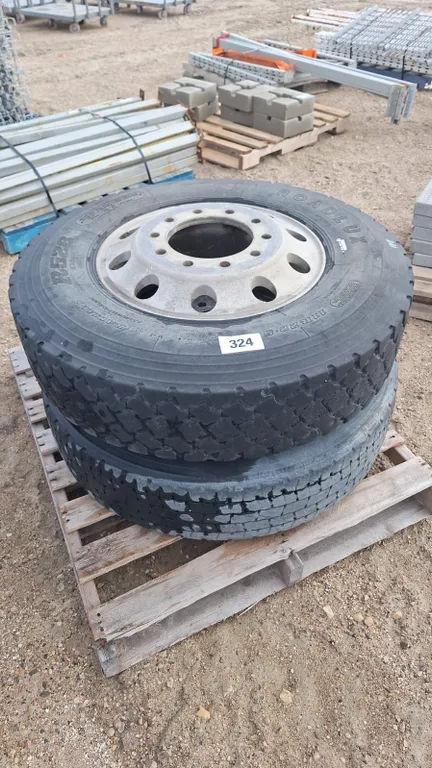 2-Tires, on aluminum rims 11R22.5