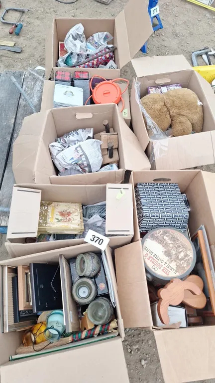 7-Boxes of household items