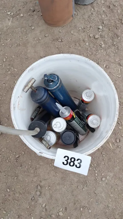 Grease guns and tubes