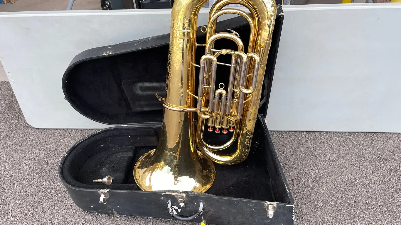 Holton 4 Piston Valve Upright Brass Tuba with Case and Mouthpiece