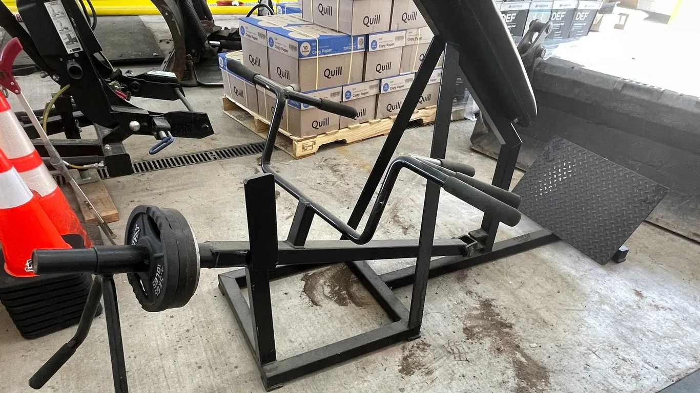 Texas Strength Systems Chest Supported T Bar Row Machine