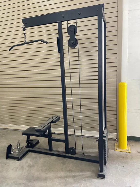 ProMaxima P-107 Lat Pull and Low Row Machine