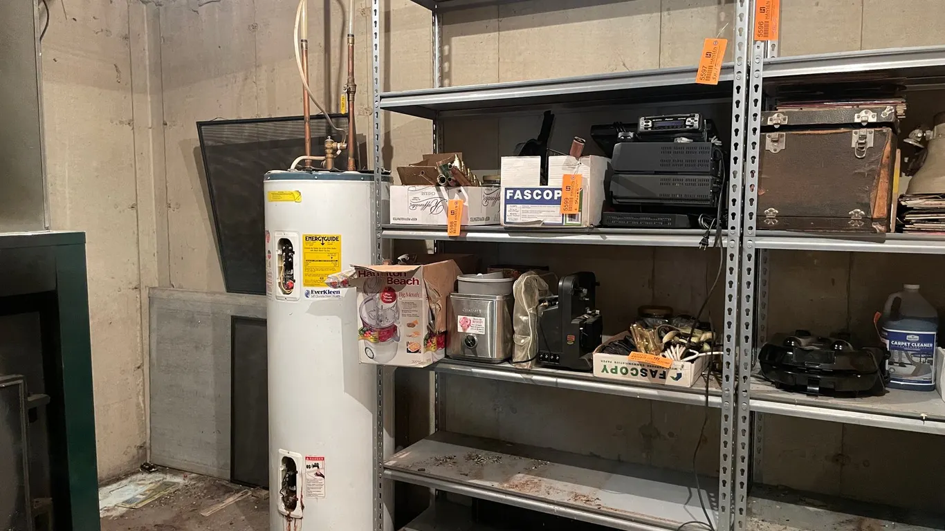 (5) Tier Metal Shelf