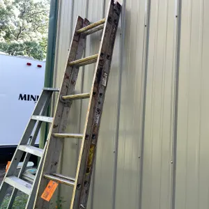 Davidson Aluminum Extension Ladder