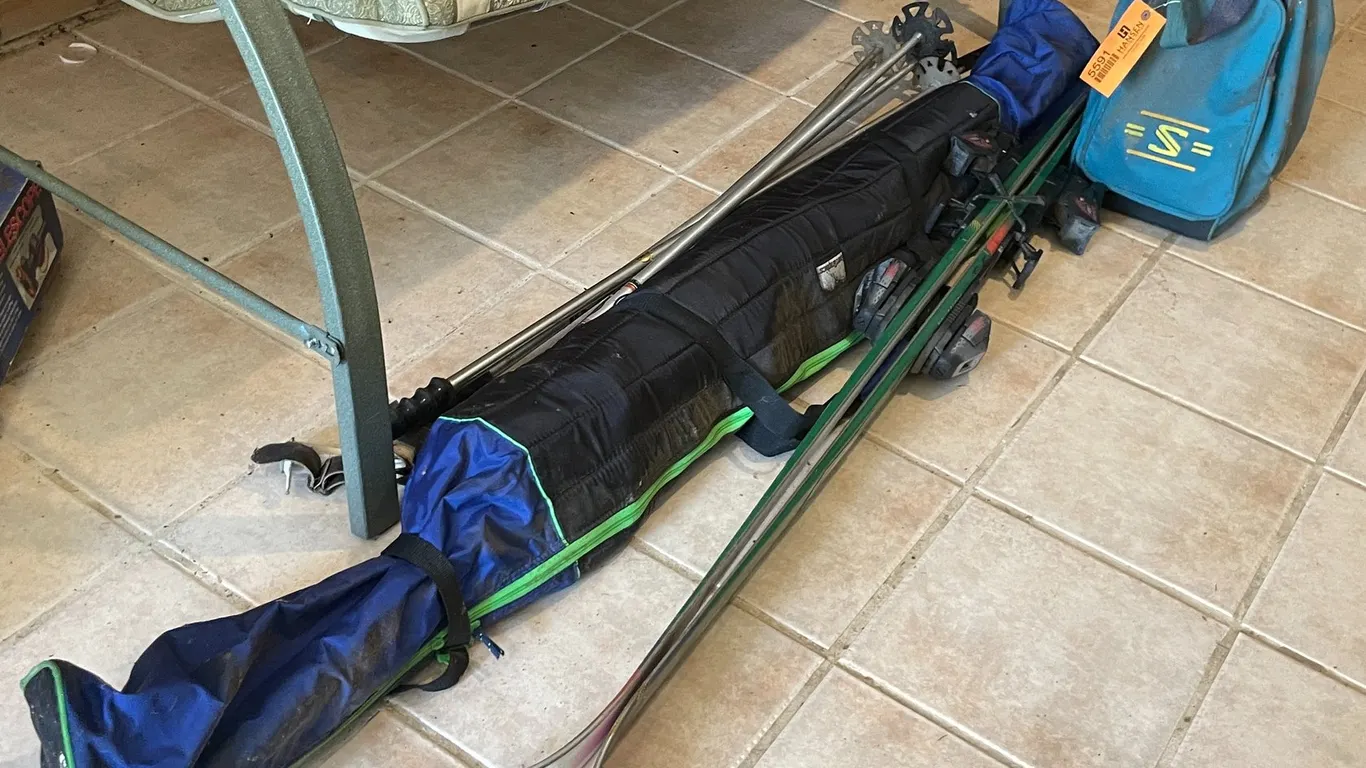 (2) Sets of Snow Skis