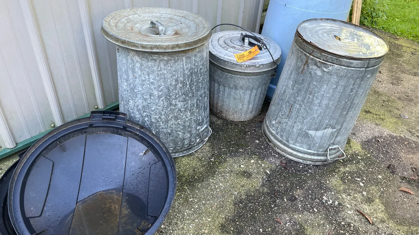 Plastic Garbage Can