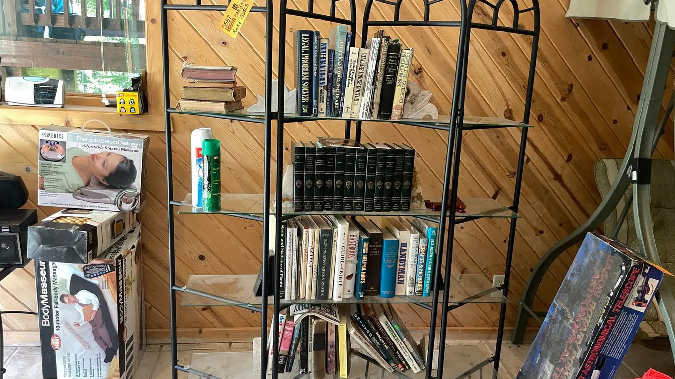 (4) Section Bookshelf