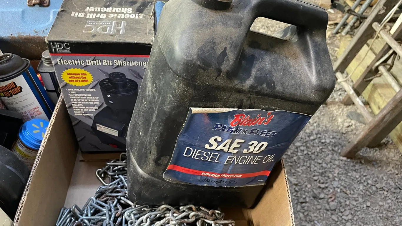 SAE 30 Oil